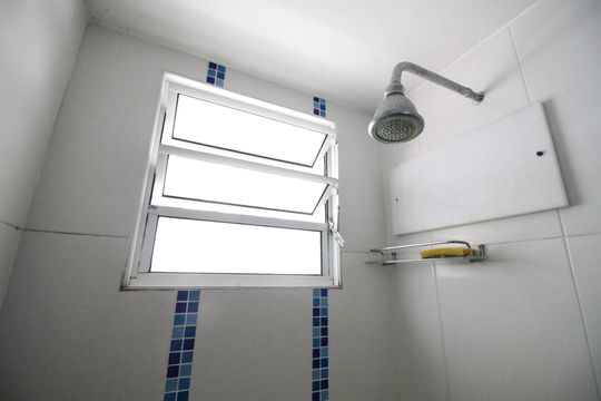Banheiro da Suíte 3 de apartamento à venda com 3 quartos, 95m² em Barra da Tijuca, Rio de Janeiro