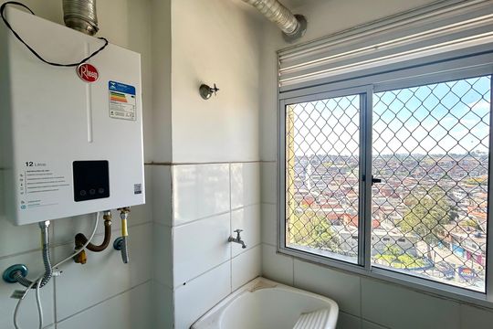 Área de Serviço de apartamento para alugar com 2 quartos, 48m² em Jardim Albertina, Guarulhos