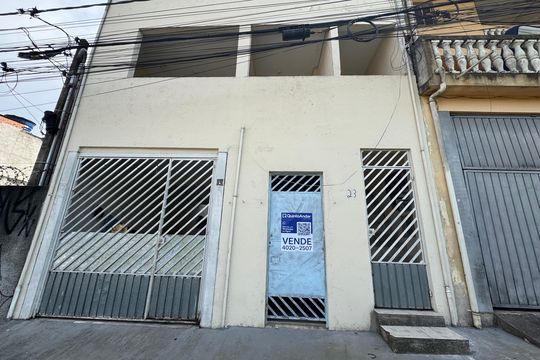Casa à venda com 6 quartos, 300m² em Santa Maria, Osasco