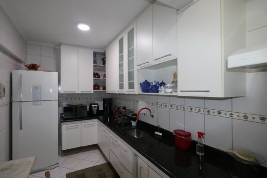 Cozinha de apartamento à venda com 3 quartos, 123m² em Centro, Diadema