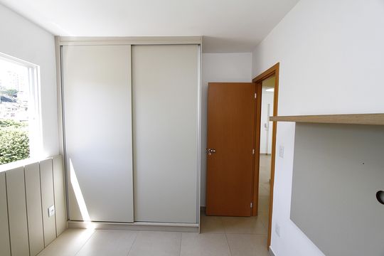 Quarto 3 de apartamento à venda com 3 quartos, 72m² em Salgado Filho, Belo Horizonte