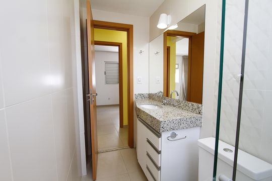 Banheiro Social de apartamento à venda com 3 quartos, 72m² em Salgado Filho, Belo Horizonte