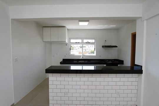 Cozinha de apartamento à venda com 3 quartos, 72m² em Salgado Filho, Belo Horizonte