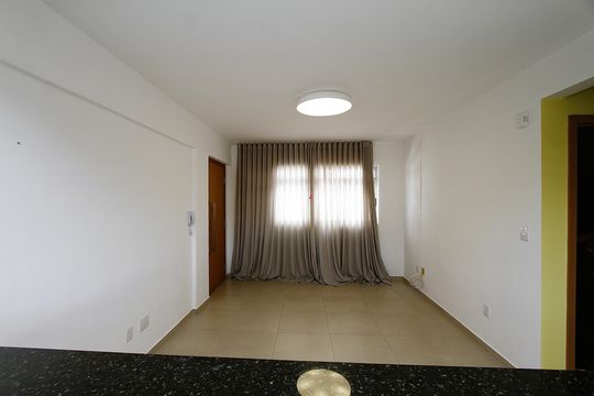 Sala de apartamento à venda com 3 quartos, 72m² em Salgado Filho, Belo Horizonte