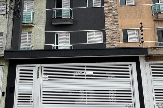 Fachada de apartamento à venda com 2 quartos, 38m² em Vila Guaraciaba, Santo André