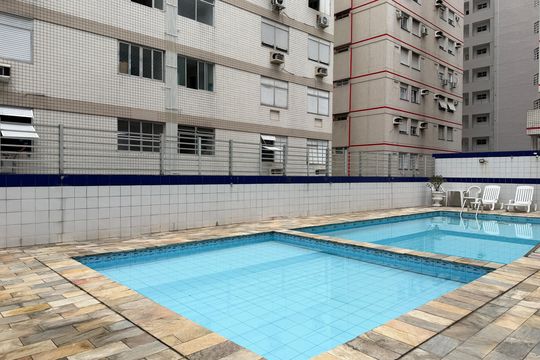 Área comum - Piscina de apartamento para alugar com 2 quartos, 69m² em Embaré, Santos