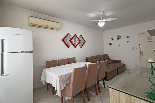 Sala de apartamento para alugar com 2 quartos, 69m² em Embaré, Santos