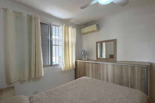 Quarto 2 de apartamento para alugar com 2 quartos, 69m² em Embaré, Santos