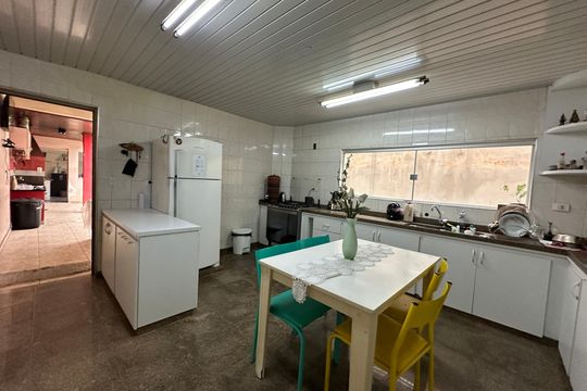 Cozinha de casa à venda com 3 quartos, 183m² em Aldeia De, Barueri