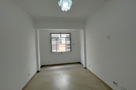 Sala de apartamento à venda com 1 quarto, 45m² em Méier, Rio de Janeiro