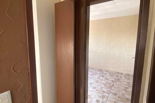 Corredor de apartamento à venda com 2 quartos, 45m² em Estância Velha, Canoas