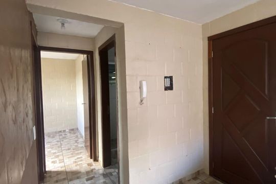 Sala de apartamento à venda com 2 quartos, 45m² em Estância Velha, Canoas