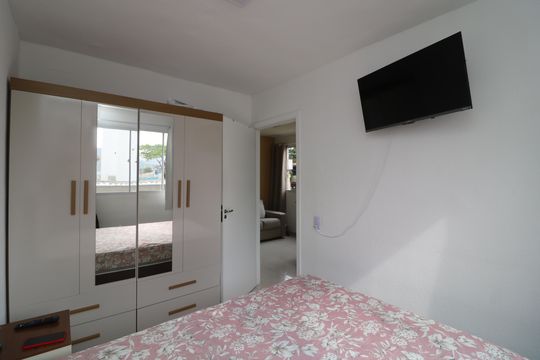 Quarto de apartamento à venda com 2 quartos, 42m² em Jardim Egle, São Paulo