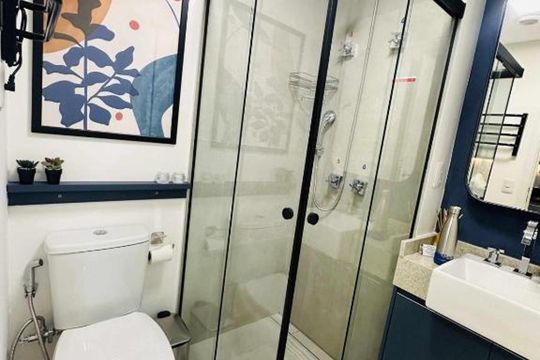 Banheiro de kitnet/studio à venda com 1 quarto, 22m² em Jardim Paulista, São Paulo