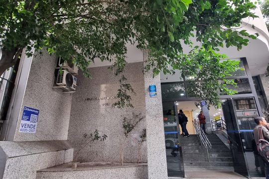 Fachada de kitnet/studio para alugar com 2 quartos, 35m² em Centro Histórico de São Paulo, São Paulo