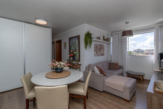 Sala de apartamento à venda com 3 quartos, 72m² em Santa Monica, Belo Horizonte