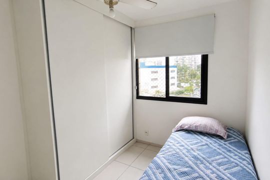 Quarto de apartamento para alugar com 2 quartos, 70m² em Barra Olímpica, Rio de Janeiro