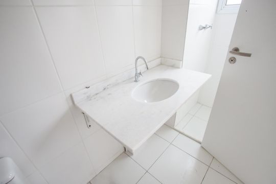 Banheiro da Suíte de apartamento à venda com 2 quartos, 70m² em Anil, Rio de Janeiro