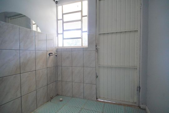 Área de Serviço de casa para alugar com 2 quartos, 120m² em Santos Dumont, São Leopoldo