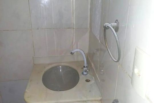 Banheiro de apartamento à venda com 1 quarto, 26m² em Maracanã, Rio de Janeiro