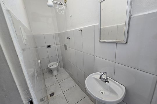 Banheiro de casa à venda com 2 quartos, 107m² em Vila da Saúde, São Paulo