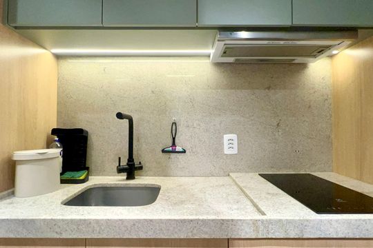 Cozinha de kitnet/studio à venda com 1 quarto, 28m² em Sumaré, São Paulo