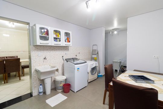 Área de Serviço de casa à venda com 6 quartos, 150m² em Bortolândia, São Paulo