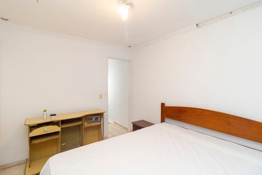 Suíte 3 de casa à venda com 6 quartos, 150m² em Bortolândia, São Paulo