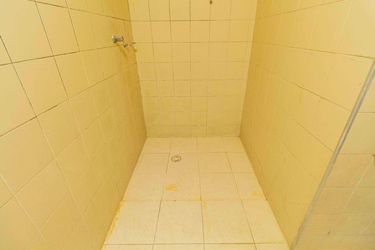 Banheiro e Área de serviço de kitnet/studio à venda com 0 quarto, 33m² em Liberdade, São Paulo