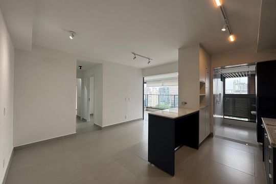 Sala de apartamento para alugar com 2 quartos, 70m² em Pinheiros, São Paulo