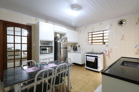 Cozinha  de casa à venda com 2 quartos, 98m² em Vila Hamburguesa, São Paulo