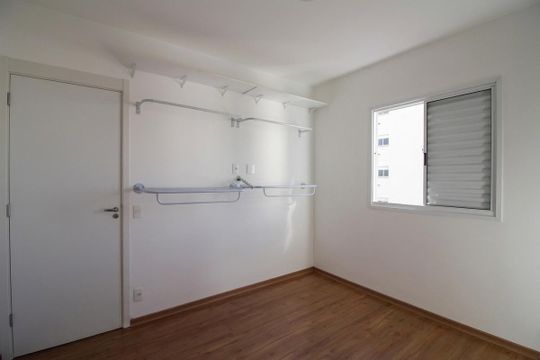 Quarto de apartamento à venda com 2 quartos, 51m² em Centro, Barueri