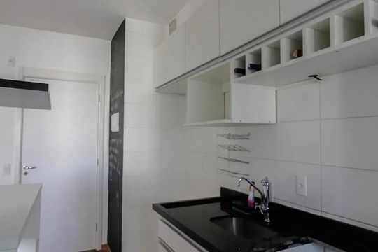 Apartamento à venda com 2 quartos, 51m² em Centro, Barueri