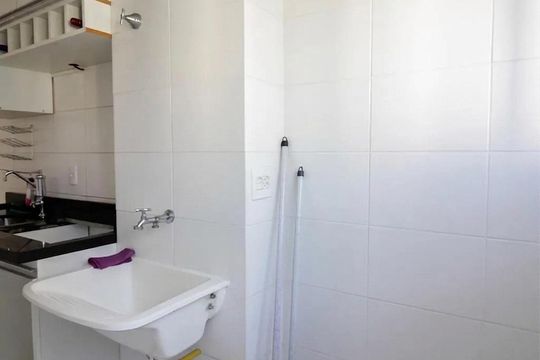 Área de serviço de apartamento à venda com 2 quartos, 51m² em Centro, Barueri