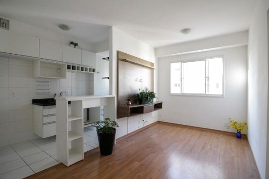 Apartamento à venda com 2 quartos, 51m² em Centro, Barueri