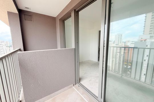 Varanda de kitnet/studio para alugar com 1 quarto, 29m² em Cidade Monções, São Paulo