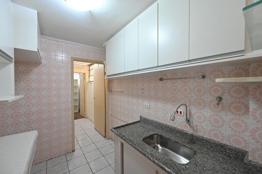 Cozinha de apartamento à venda com 2 quartos, 65m² em Vila Mariana, São Paulo