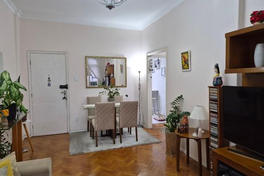 Sala de apartamento à venda com 2 quartos, 78m² em Méier, Rio de Janeiro