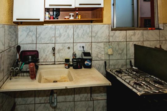 Cozinha de apartamento à venda com 2 quartos, 42m² em Juliana, Belo Horizonte