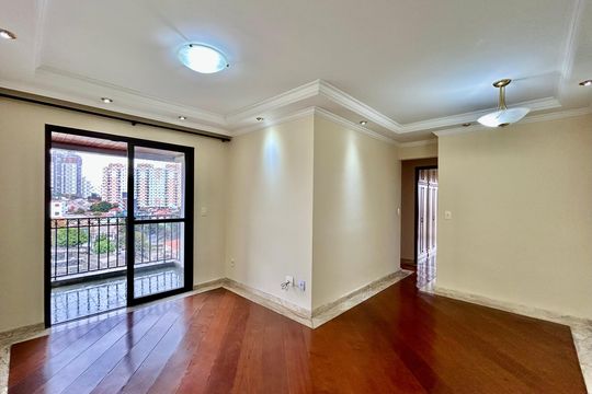 Apartamento para alugar com 3 quartos, 75m² em Vila Bertioga, São Paulo
