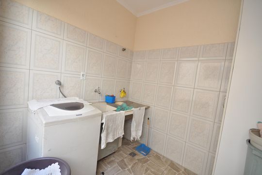 Área de Serviço de casa à venda com 2 quartos, 140m² em Vila Medeiros, São Paulo