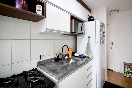 Cozinha  de apartamento à venda com 2 quartos, 47m² em Jardim Brasilia, São Paulo
