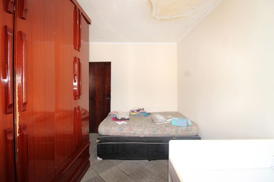 Quarto 1 de casa à venda com 2 quartos, 250m² em Vila Popular, São Paulo