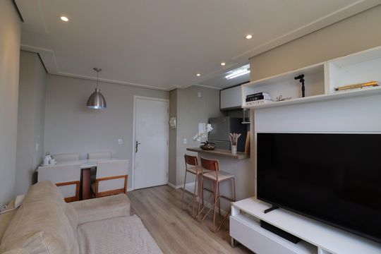 Sala de apartamento para alugar com 2 quartos, 49m² em Vila Emir, São Paulo