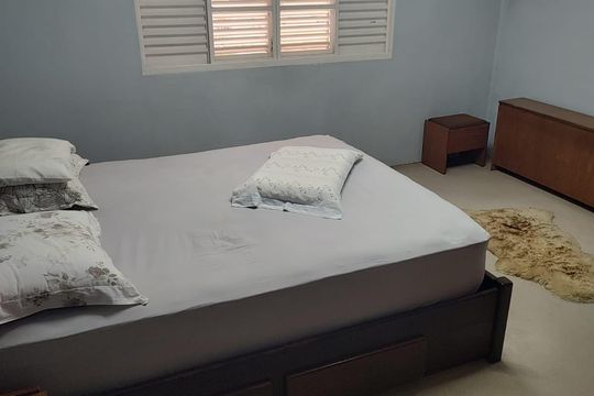 Quarto de casa à venda com 5 quartos, 500m² em Itaquera, São Paulo