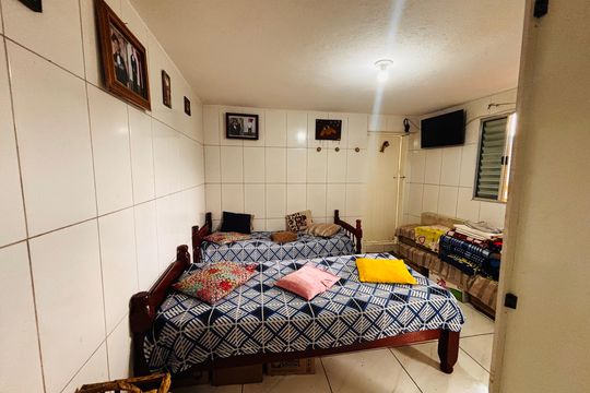 Quarto de casa à venda com 10 quartos, 600m² em Vila Engenho Novo, Barueri