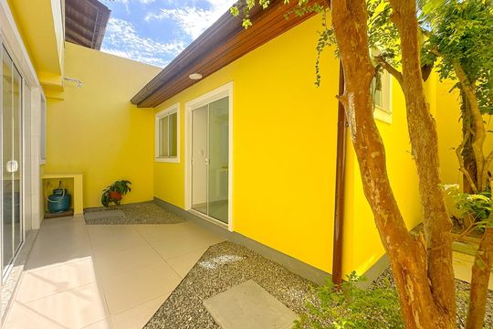Apartamento para alugar com 1 quarto, 36m² em Vargem do Bom Jesus, Florianópolis