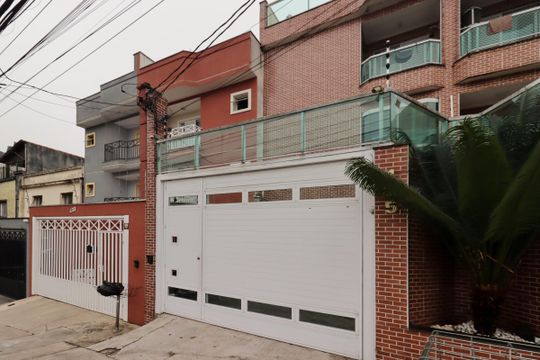 Fachada de apartamento para alugar com 3 quartos, 75m² em Vila Helena, Santo André