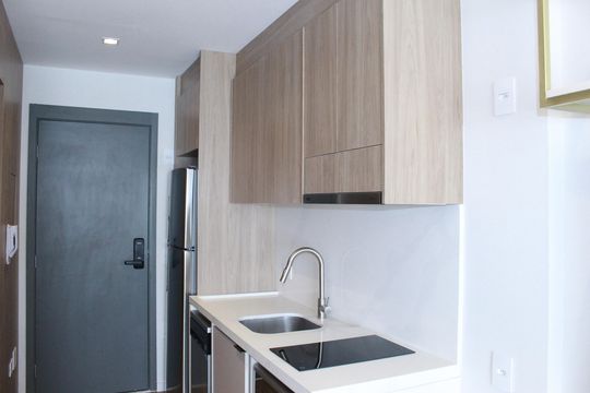 Cozinha de kitnet/studio para alugar com 1 quarto, 31m² em Higienópolis, São Paulo