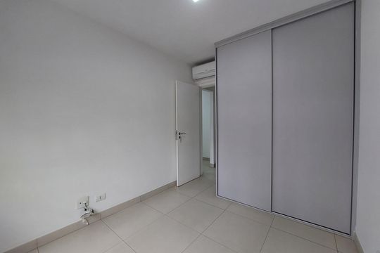 Quarto de apartamento à venda com 1 quarto, 34m² em Santo Amaro, São Paulo
